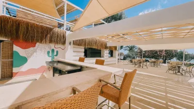 CLUB BEYY RESORT HOTEL Bars