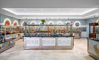CLUB BIG BLUE SUITE HOTEL Restaurants