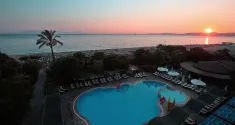 CLUB CACTUS PARADISE Pools & Beach