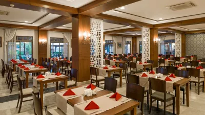 CLUB FELICIA VILLAGE Restaurants