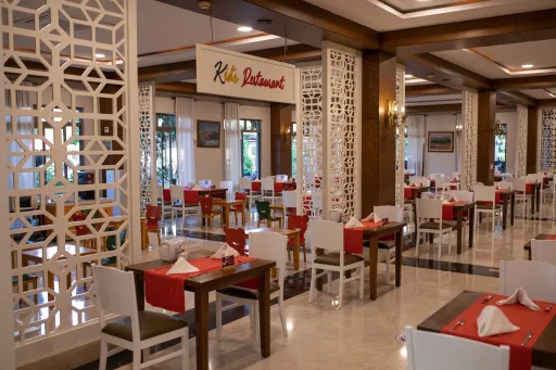 CLUB FELICIA VILLAGE Restaurants