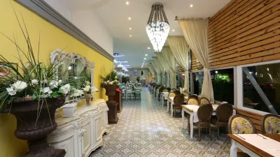 CLUB HOTEL ANJELIQ Restaurants