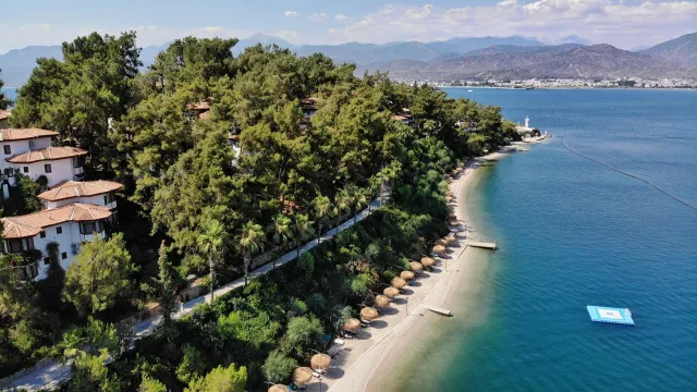 CLUB HOTEL LETOONIA Pools & Beach