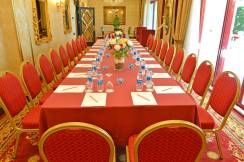CLUB HOTEL SERA DELUXE Meetings