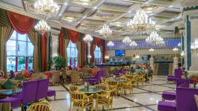 CLUB HOTEL SERA DELUXE Bars