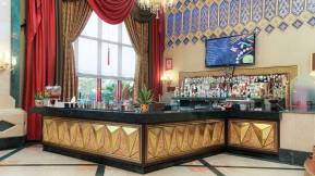 CLUB HOTEL SERA DELUXE Bars