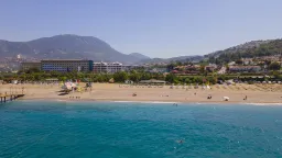 CLUB HOTEL TITAN Pools & Beach