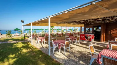 CLUB HOTEL TITAN Restaurants