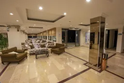 CLUB HOTEL TITAN Lobby