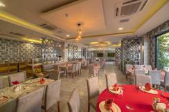 CLUB HOTEL TURAN PRINCE WORLD Restaurants