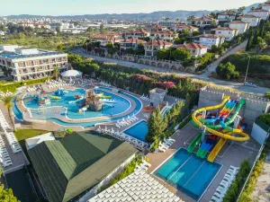 CLUB KASTALIA HOLIDAY VILLAGE Pools & Beach