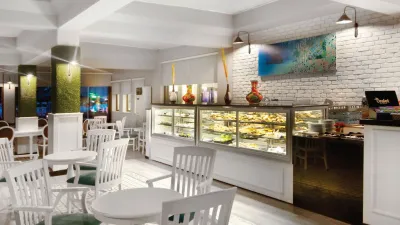 CLUB MARCO POLO Restaurants
