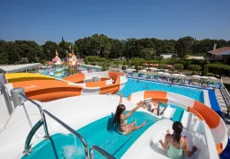 CLUB MARCO POLO Activities