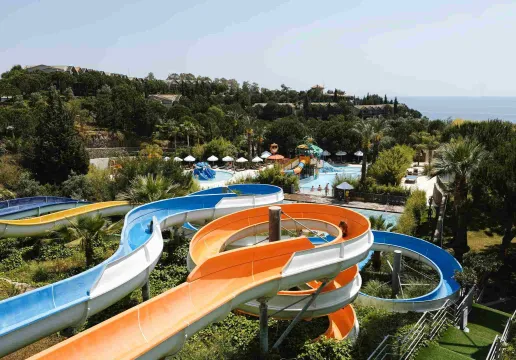 CLUB MARVY RESORT Pools & Beach