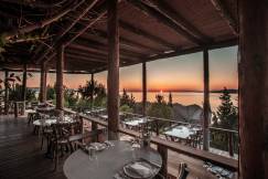 CLUB MARVY RESORT Restaurants
