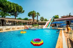 CLUB MUNAMAR BEACH RESORT Pools & Beach