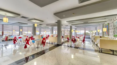 CLUB NENA Restaurants