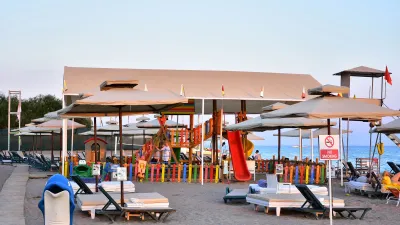 CLUB NENA Pools & Beach