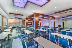 CLUB NENA Restaurants
