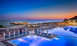 CLUB NENA Pools & Beach