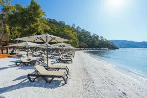 CLUB PRIVE BY RIXOS GOCEK Pools & Beach