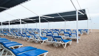 CLUB SIDE COAST HOTEL Pools & Beach