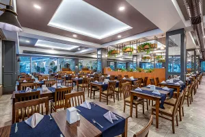 CLUB SUN HEAVEN FAMILY-SPA Restaurants
