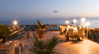 CLUB TURTAS BEACH HOTEL Restaurants