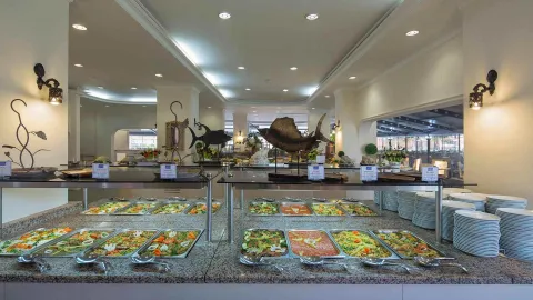 CLUB TURTAS BEACH HOTEL Restaurants