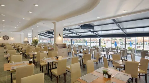 CLUB TURTAS BEACH HOTEL Restaurants