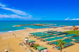 CLUB WASA HOLIDAY VILLAGE ( ex.Larissa Holiday Beach Alanya) Pools & Beach