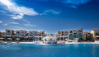 COCOS THE CLUB SOLTO Pools & Beach