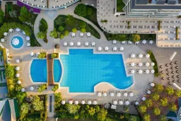COMMODORE ELITE SUITE-SPA ADULT ONLY 18+ Pools & Beach