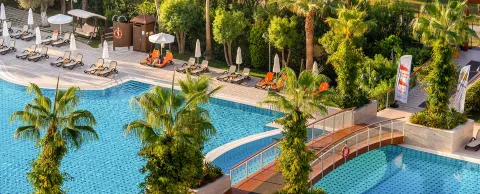 COMMODORE ELITE SUITE-SPA ADULT ONLY 18+ Pools & Beach