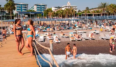 CONCORDIA CELES HOTEL Pools & Beach