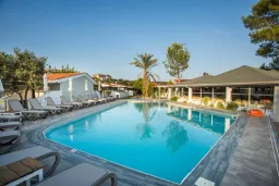 CORAL BLUE BEACH HOTEL Pools & Beach