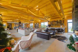 CORNELIA DELUXE RESIDENCE Lobby