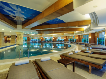 CRYSTAL ADMIRAL AQUA COLLECTION Pools & Beach