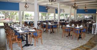 CRYSTAL ADMIRAL AQUA COLLECTION Restaurants