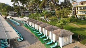 CRYSTAL AURA AQUA COLLECTION Pools & Beach