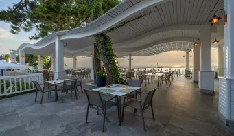 CRYSTAL AURA AQUA COLLECTION Restaurants