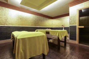 CRYSTAL AURA AQUA COLLECTION Spa