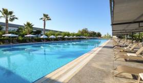 NOXINN CLUB HOTEL Pools & Beach