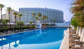 NOXINN CLUB HOTEL Pools & Beach