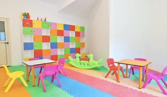 CRYSTAL WORLD OF COLOURS COMFORT COLLECTION Mini Club
