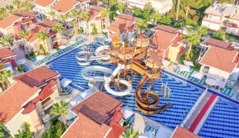 CRYSTAL WORLD OF COLOURS COMFORT COLLECTION Pools & Beach