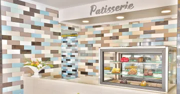 CRYSTAL WORLD OF COLOURS COMFORT COLLECTION Restaurants
