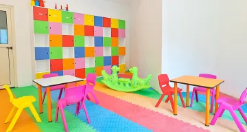 CRYSTAL WORLD OF COLOURS COMFORT COLLECTION Mini Club