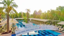 CRYSTAL DELUXE COMFORT COLLECTION Pools & Beach