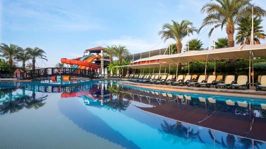 CRYSTAL FAMILY COMFORT COLLECTION Pools & Beach